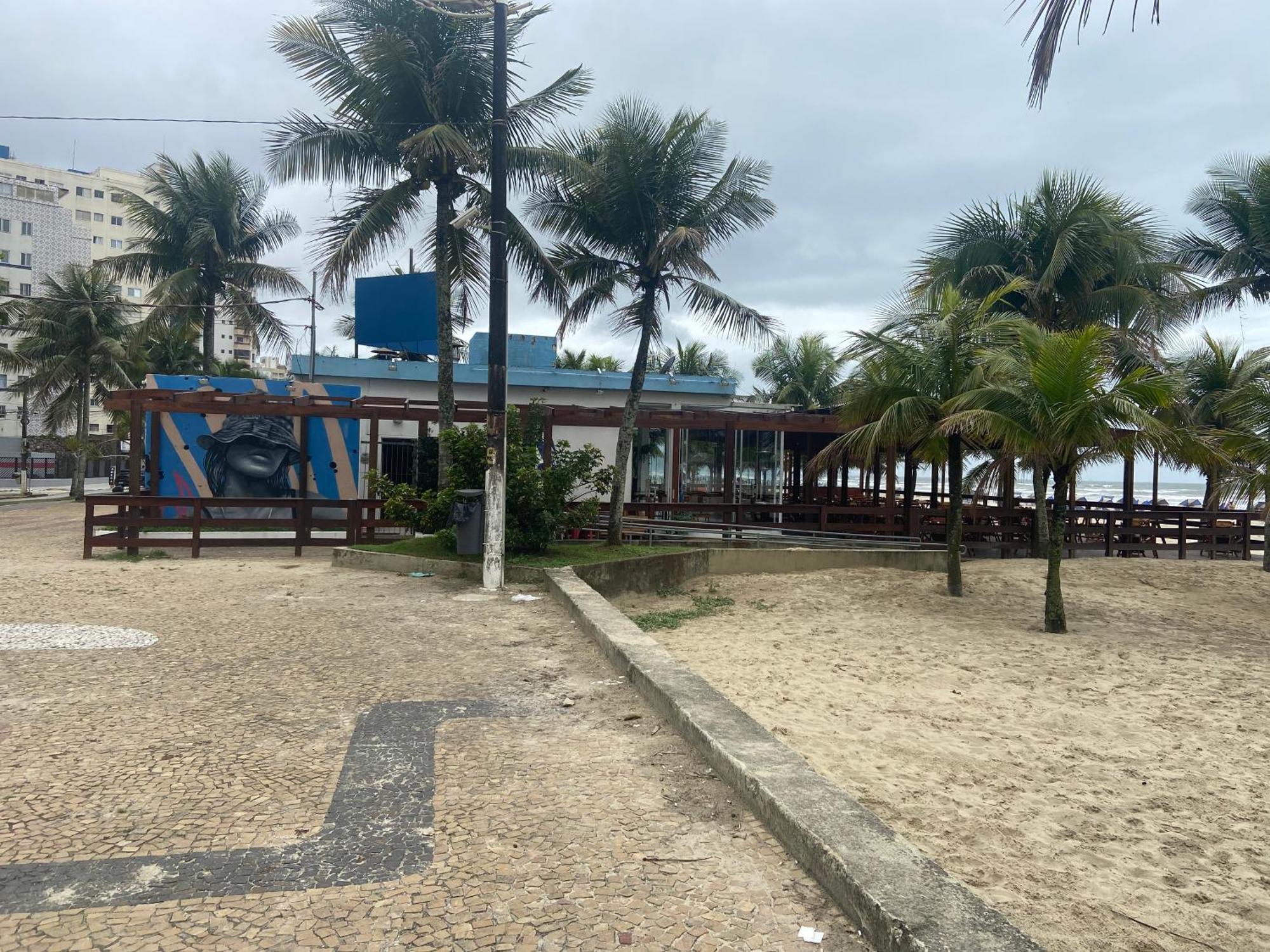 Malibu - No Terreo - 150 Metros Da Mirim *