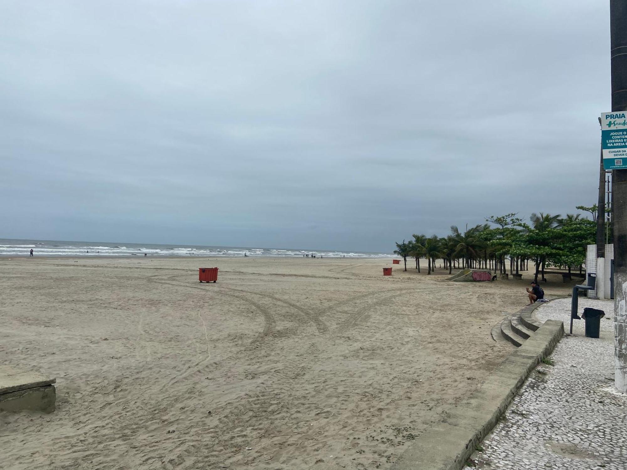 Apartment Malibu - No Terreo - 150 Metros Da Mirim *